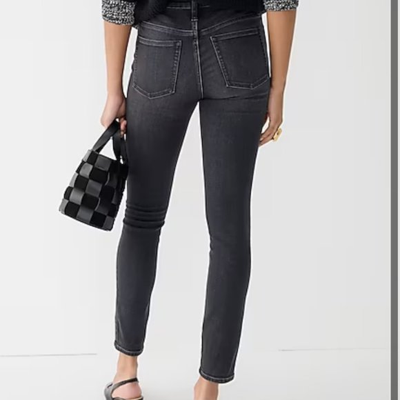 J Crew 9" high-rise toothpick jean in Charcoal wash size 26 - Picture 3 of 6